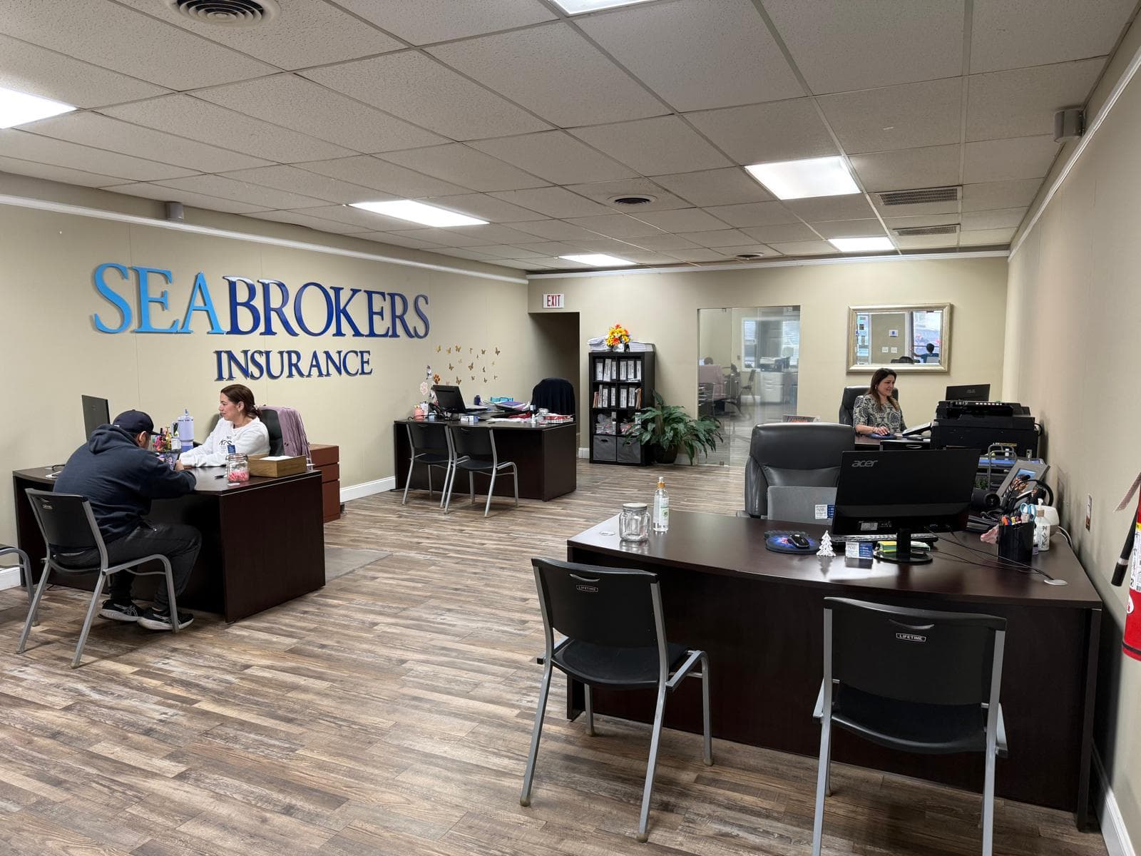 Oficina de seguros Seabrokers Insurance en Greenville SC — interior